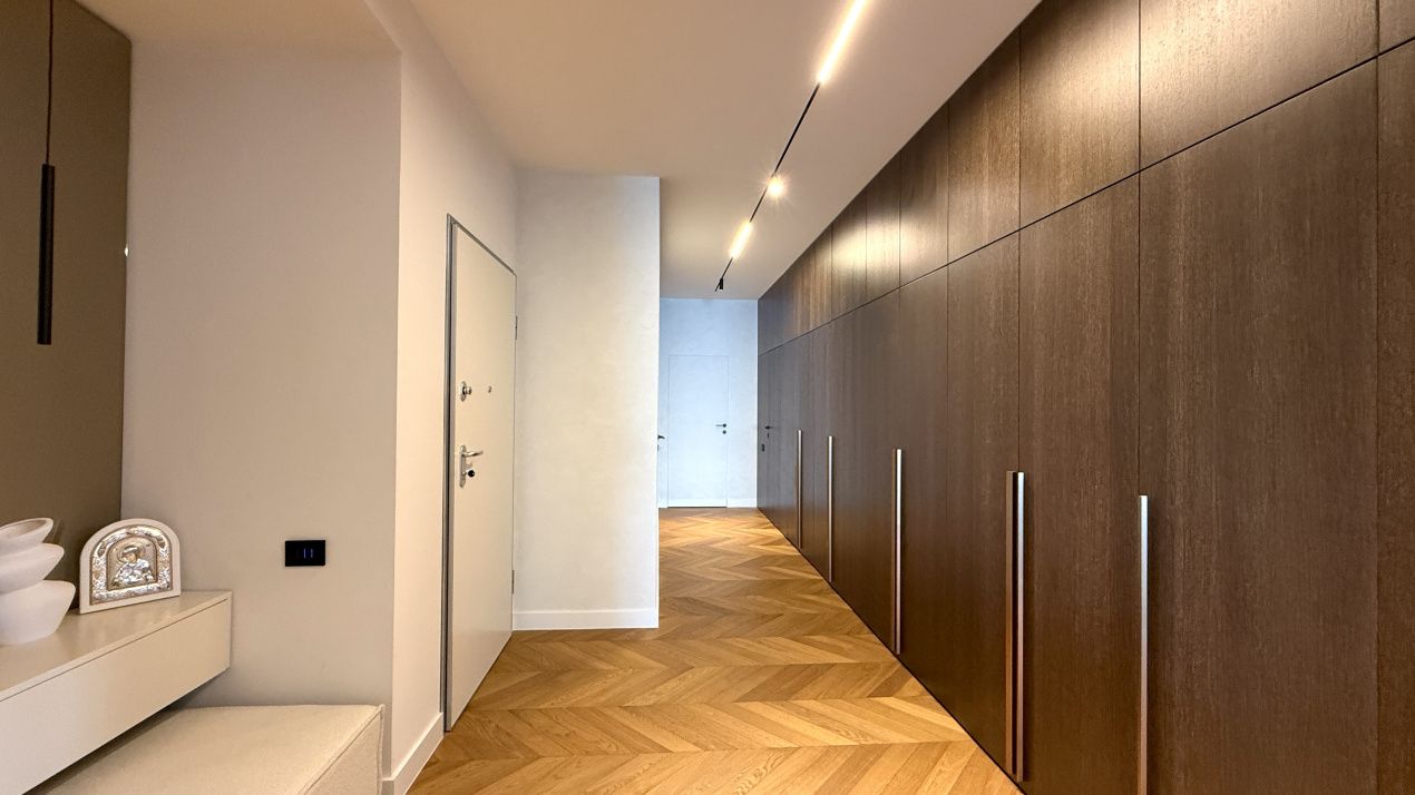 Penthouse pe bune, 5 camere, vedere la Mare si la Lac, 5 parcari subterane – fotografia 34 din 85