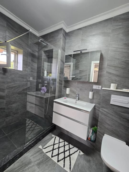 Apartament cu 4 camere pe 2 niveluri, parcare și curte interioară | Muzeul Apei – fotografia 4 din 11