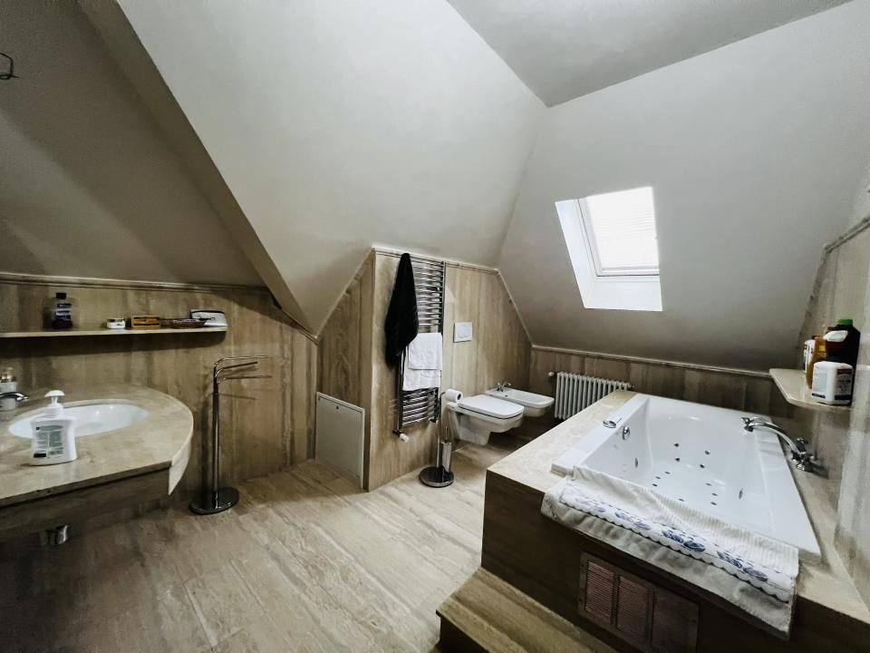 Vila cu 7 camere si piscina exterioara - Dumbravita - zona Decathlon – fotografia 18 din 18