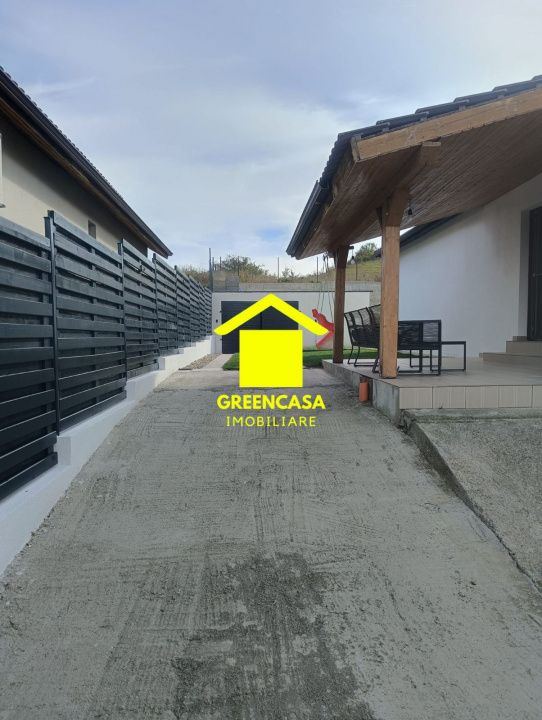 Casă individuală, teren 420 mp și garaj | Sânnicoară – fotografia 9 din 11