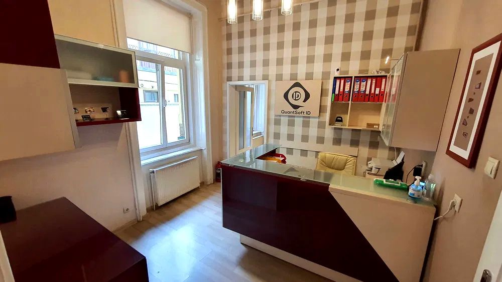 Apartament central, 110mp utili, Bulevardul Eroilor, Cluj-Napoca – fotografia 2 din 9