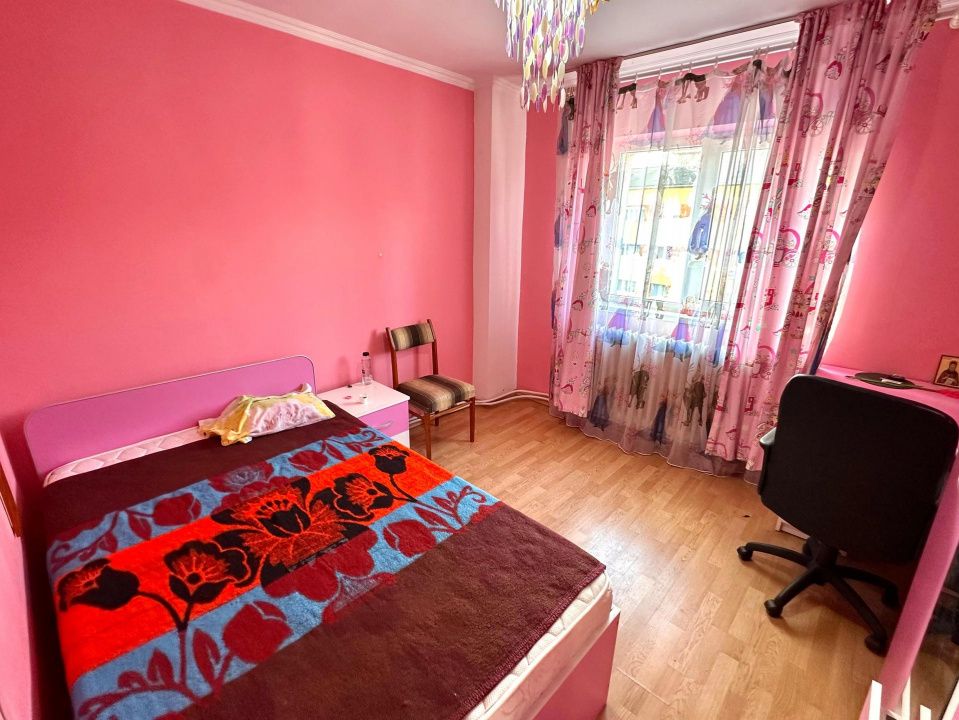 Vanzare Apartament 4 camere Deco CETATE Mercur 2 bai 90 mp cu balcon si pod – fotografia 9 din 19