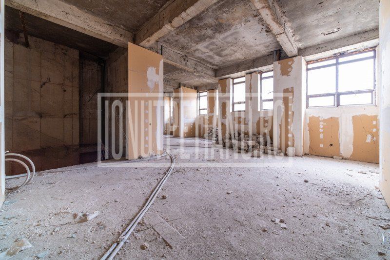 Spatiu comercial Bd Unirii Piața Alba Iulia Parter + 1etaj – fotografia 3 din 18