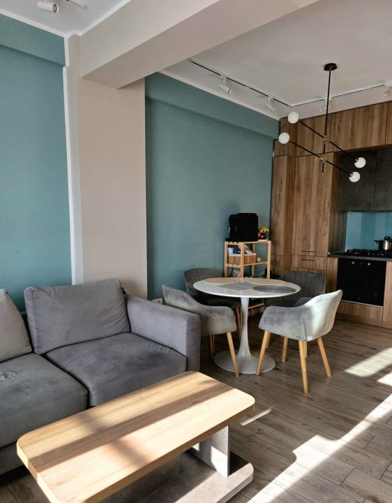 Apartament 3 camere zona Delfinariu – fotografia 3 din 18