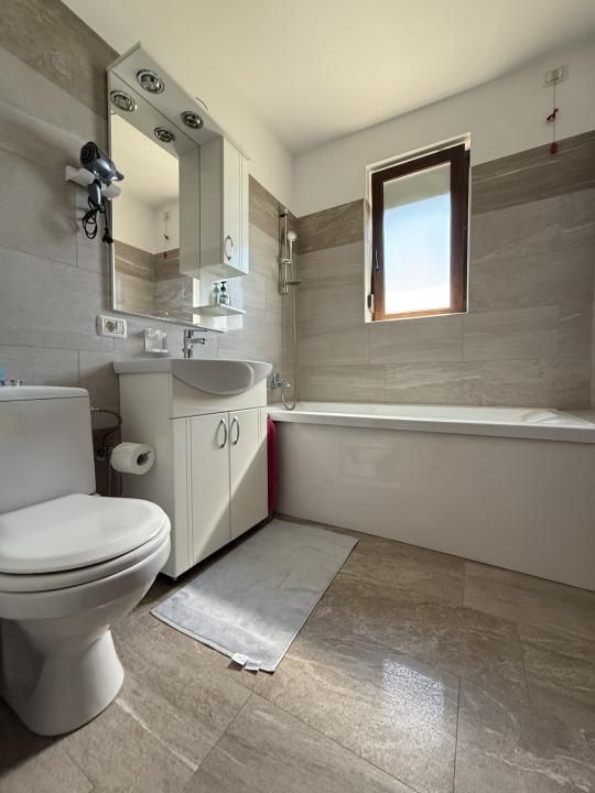 Apartament spatios cu 4 camere, decomandat, etaj 3 - Giroc, zona Planetelor – fotografia 7 din 10