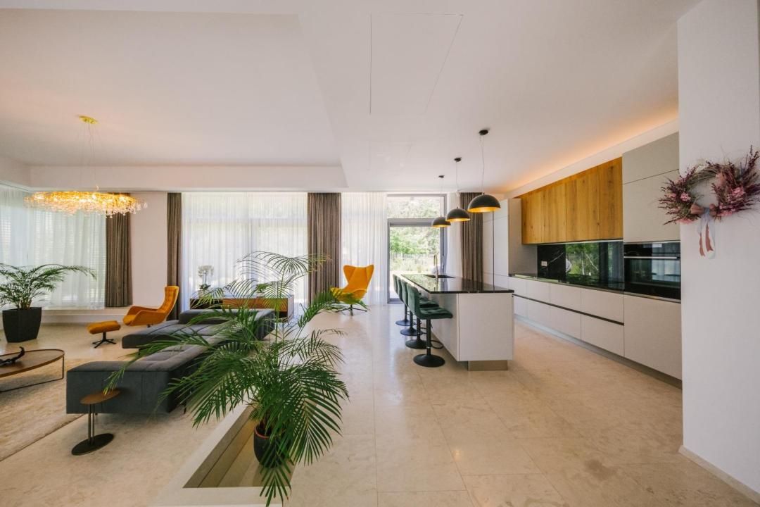 Comunitate exclusivistă - vilă modernă în mijlocul naturii – fotografia 6 din 16