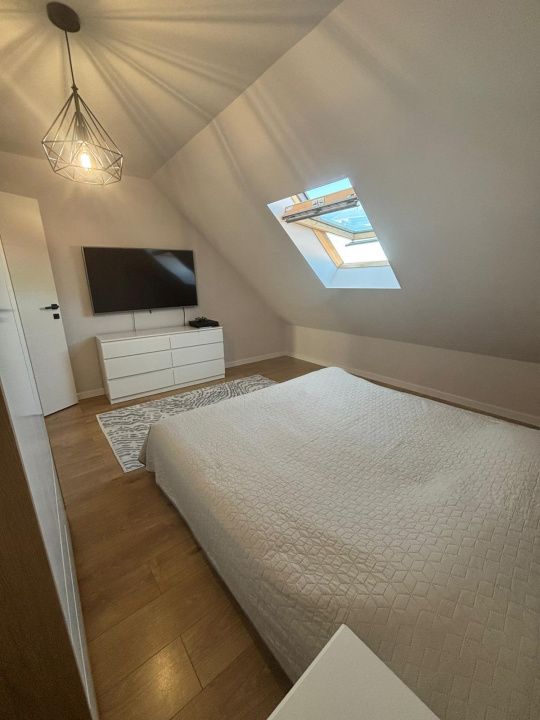 Apartament 3 camere, finisat, mobilat, modern, terasa generoasa, zona Cetatii – fotografia 6 din 13