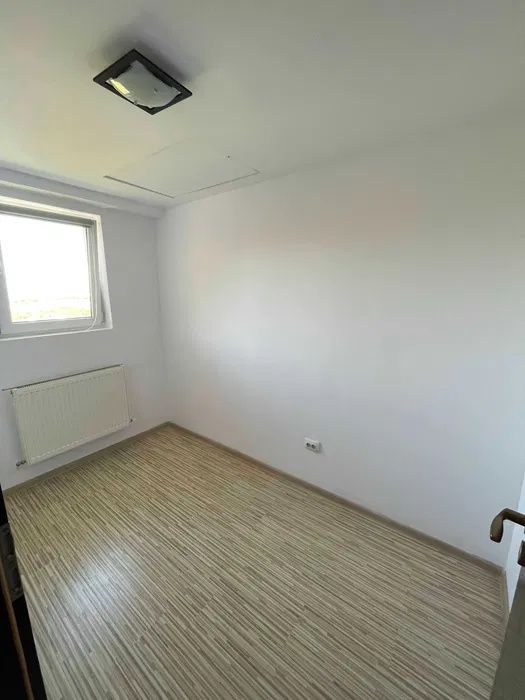 Apartament de vanzare pe doua niveluri 3 camere 61 mp zona Manastur Edgar Quinet – fotografia 4 din 7