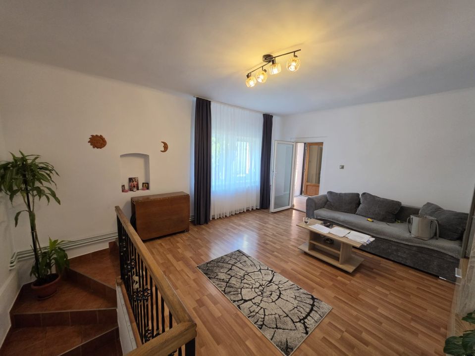 Casa de vanzare, Turnisor,2 corpuri, 140 mp utili, 290 curte comuna – fotografia 4 din 19