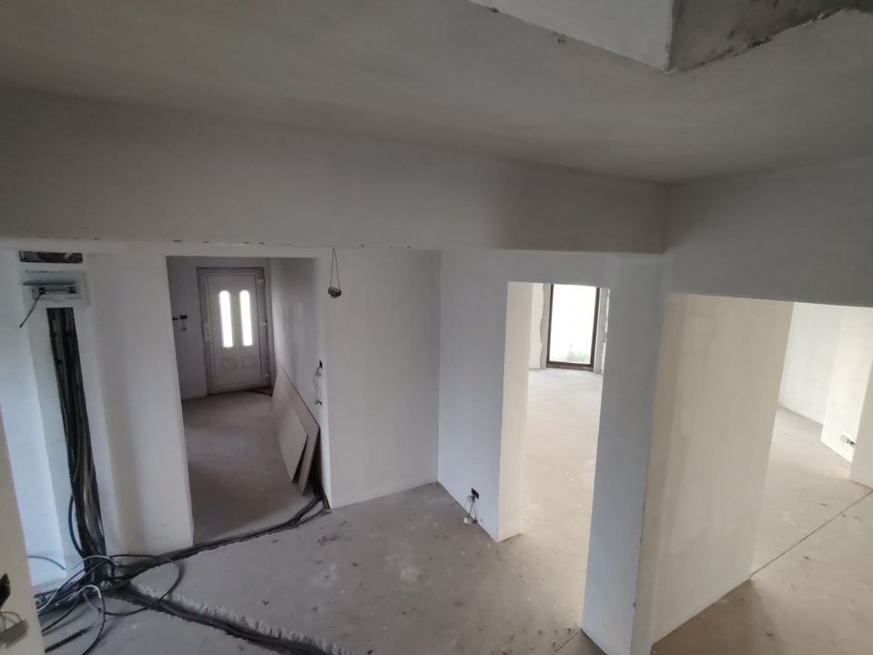 Casa individuala 5 camere cu teren de 747 mp in Sanandrei – fotografia 3 din 23