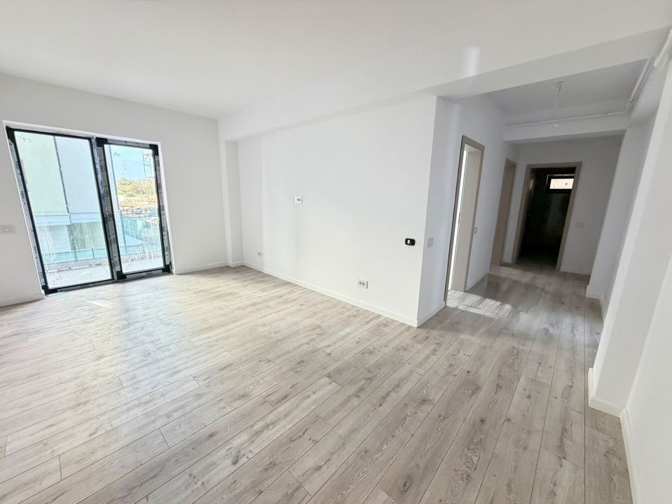 Apartament 2 camere, decomandat, 68.4 mp, cartier 1 Mai – fotografia 2 din 8