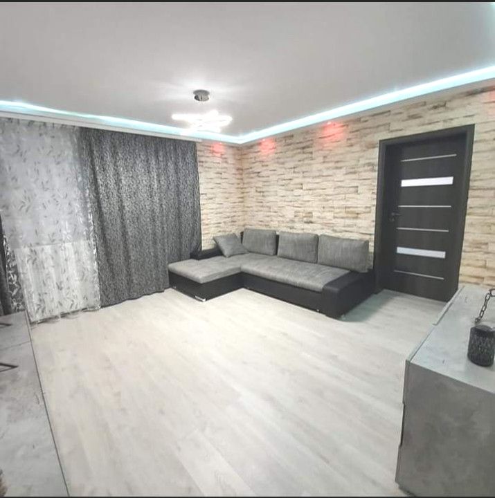 Apartament impecabil,Etaj 1, 52 mp utili, Pictor Brana-Selimbar – fotografia 1 din 9