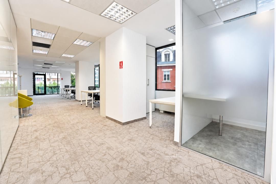 Birouri 178 MP | Mobilat | Clasa A | Dorobanți – Victoriei | Parcare – fotografia 13 din 16