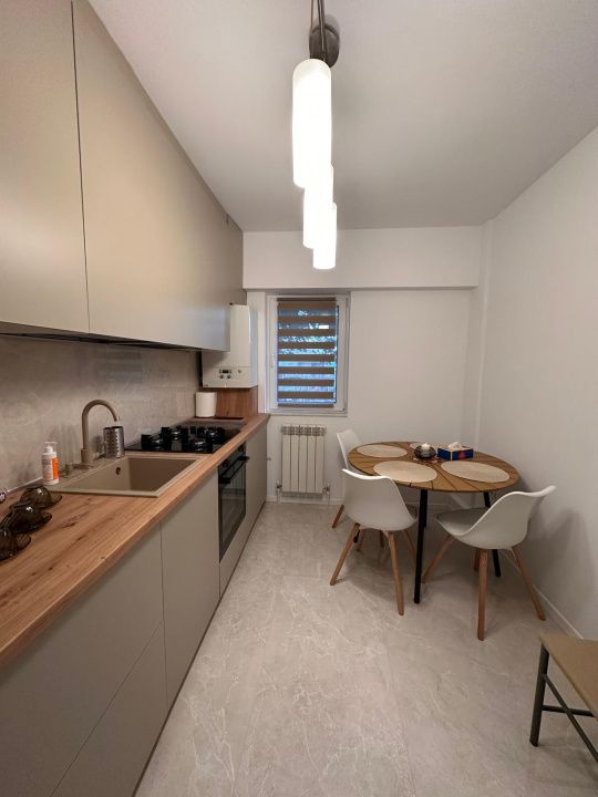 Apartament cu 2 camere de vânzare în zona Capitol – mobilat și utilat lux – fotografia 6 din 24