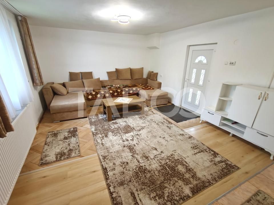 Casa cu 4 camere singur in curte de vanzare in Sibiu - zona linistita – fotografia 1 din 13