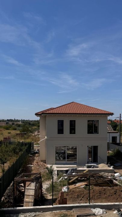 Casa de Vanzare 5 camere in Balotesti – fotografia 5 din 8
