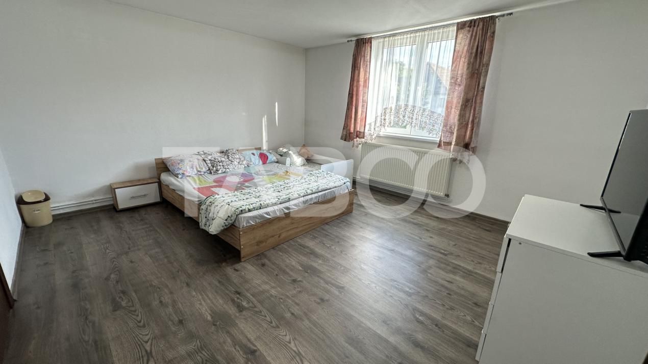 Casa individuala 4 camere cu intrare de la 2 strazi Poplaca Sibiu – fotografia 4 din 20