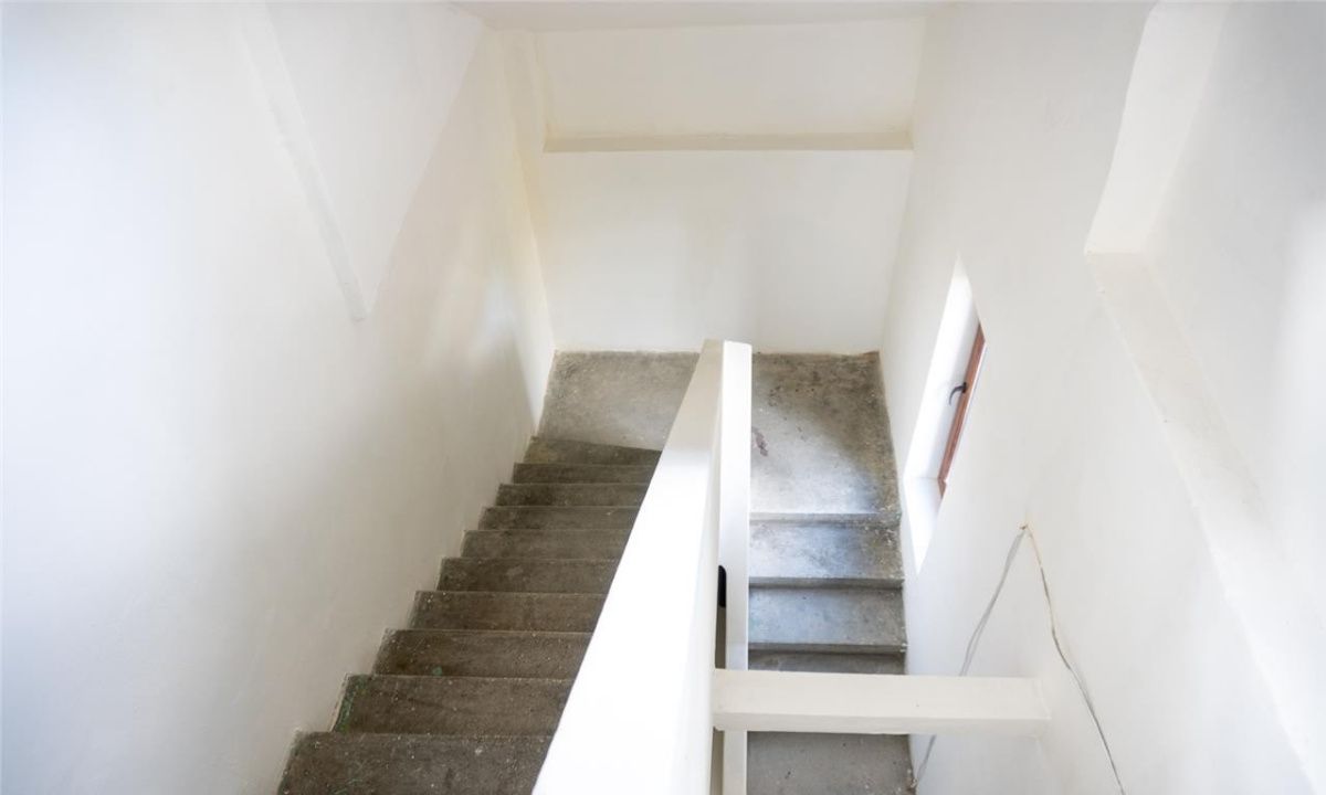 • Oportunitate Unică Predeal: Proprietate Mixtă (Comercial + Vilă) -Centru – fotografia 30 din 33