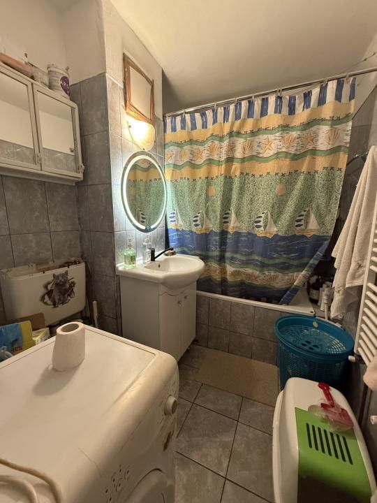 Apartament cu 2 camere, decomandat, 50 mp utili, etaj 3 - Soarelui – fotografia 4 din 4