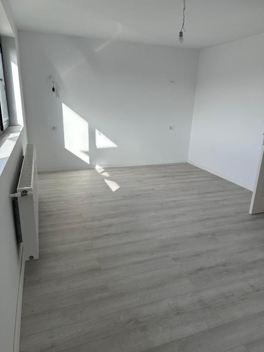 Ready to move | Dascalu - Vila 5 camere | TEREN 400 MP – fotografia 10 din 33