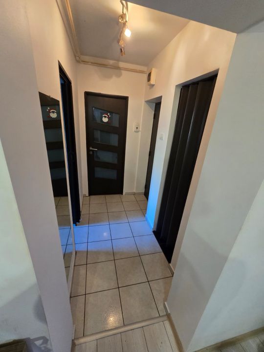 Apartament 3 camere de vânzare în zona Dacia – etaj intermediar – fotografia 6 din 8