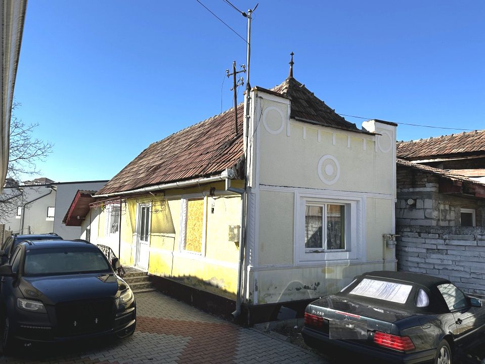 Casa Vanzare Centru Ultracentral 110 mp cu 581 Mp Teren Utilitati Asfalt – fotografia 5 din 5