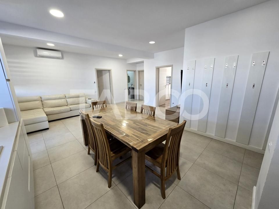 Penthouse 4 camere mobilat 2 bai 2 parcari terasa 72 mp Turnisor Sibiu – fotografia 3 din 20