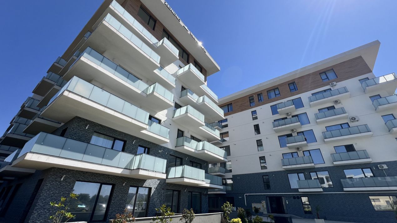 Apartament in ansamblu cu piscina, luminos, bucatarie separată, bloc finalizat – fotografia 12 din 30