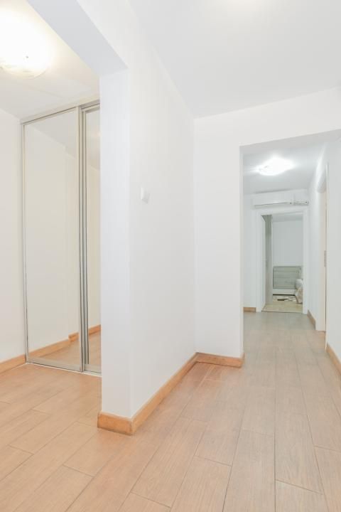 Apartament 3 camere de închiriat – Faleza Nord, Constanța – fotografia 2 din 22