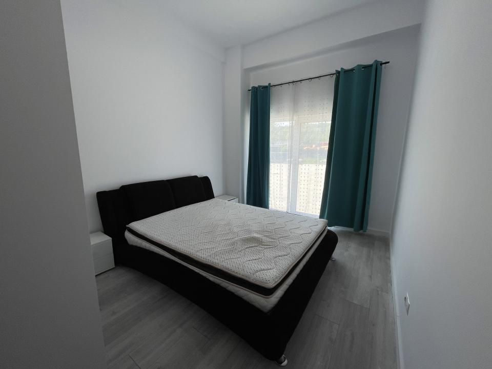 Apartament de vanzare 3 camere de 72mp zona Dambul Rotund – fotografia 6 din 7