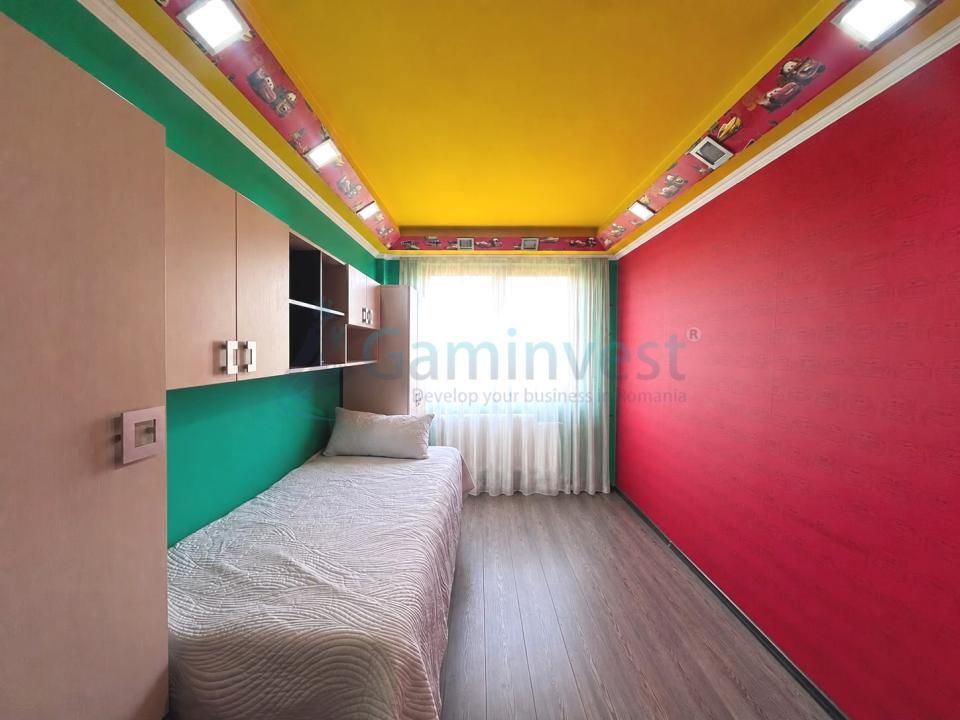 Apartament de vanzare in Oradea, cu 4 camere, 98 mp utili, zona Splaiul Crisanei – fotografia 6 din 9