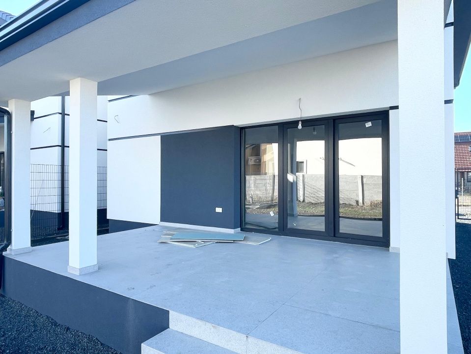 Duplex 4 camere zona excelenta - Mosnita Veche – fotografia 14 din 15