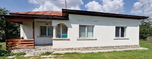 Casă la țară de vânzare – Buzoesti, Argeș | Ideală pentru locuit sau relaxare – fotografia 10 din 10