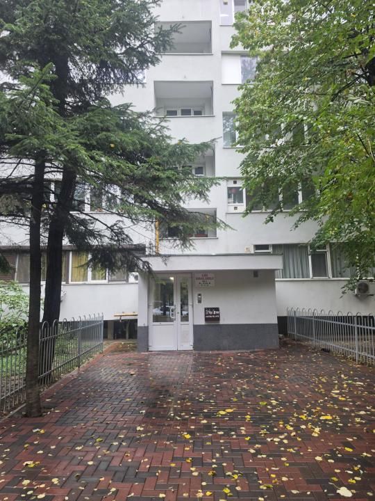 Titan/Minis vanzare apartament 2 camere mobilat & utilat + loc parcare + boxa – fotografia 37 din 45