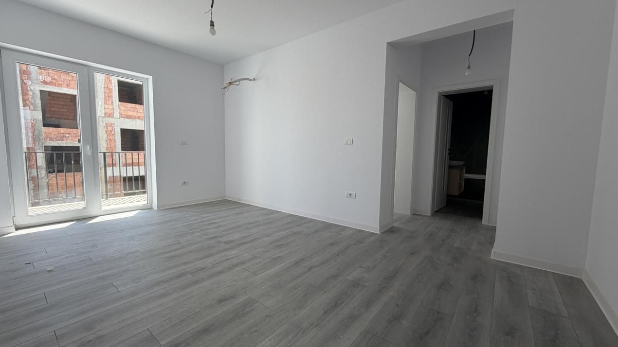 Apartamente cu 2 si 3 camere | Zona excelenta | Asfalt | Transport – fotografia 1 din 7