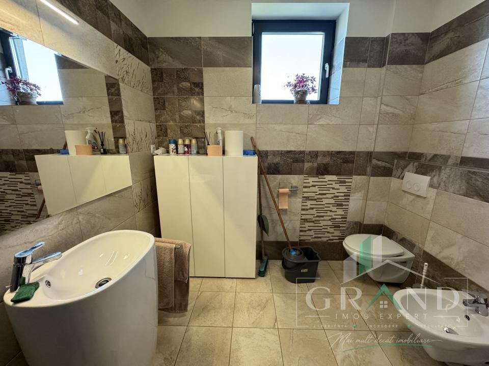 Spații administrative/birouri+posibil locuință | 271 mp | Iris–Piața 1 Mai – fotografia 18 din 50