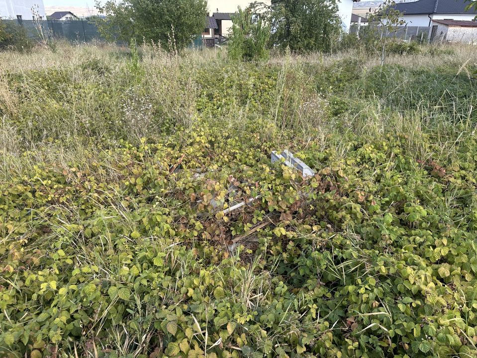 TEREN INTRAVILAN 480 MP I APA, GAZ, CURENT I DESCHIDERE LA STRADA 25 ML – fotografia 3 din 4