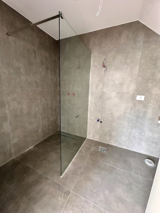 CASA DE VANZARE I 246 MP UTILI I TEREN 446 MP I COMPARTIMENTATA IN 5 APARTAMENTE – fotografia 5 din 28