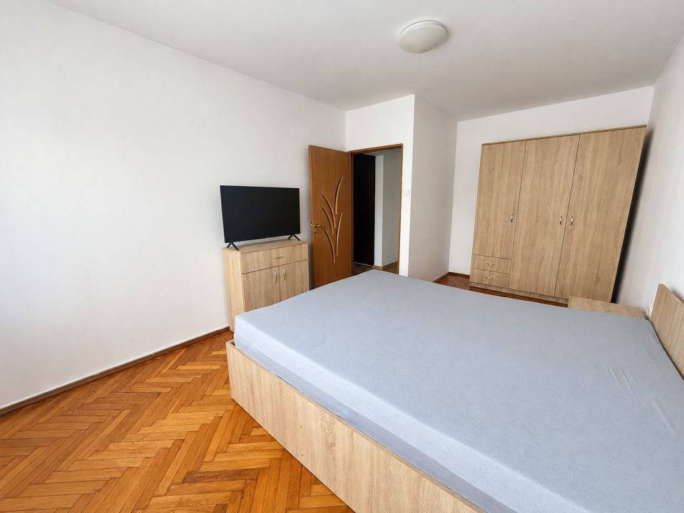 Apartament 3 camere 68 mp utili, mobilat, zona Spital/ Gara Sibiu – fotografia 2 din 7