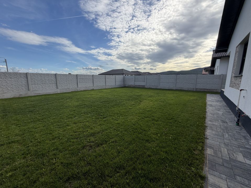Casa NOUA 4 Camere 2 Bai Alba-Micesti Teren 423 mp utilitati bransate la Cheie – fotografia 23 din 31