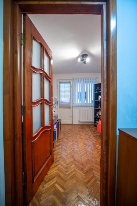 Apartament cu 3 camere decomandat de vânzare în Tomis Nord, Constanța – fotografia 13 din 22