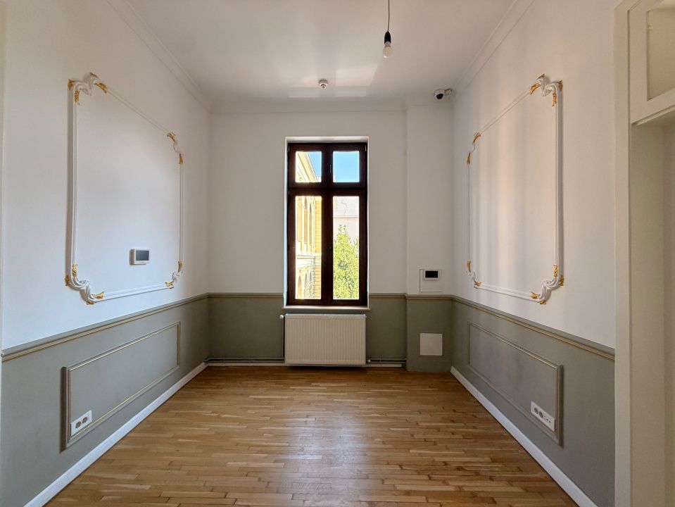 Vilă P+2+M | Pretabil Firma/Studio Foto/Video/Pilates/ Ultracentral | 3 intrări – fotografia 17 din 30