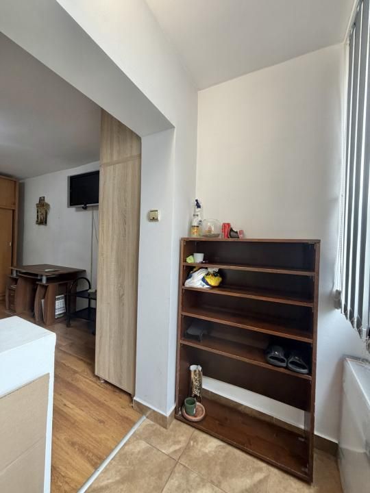 Apartament 1 camera, decomandat, etaj 3, zona Dambovita – fotografia 10 din 10