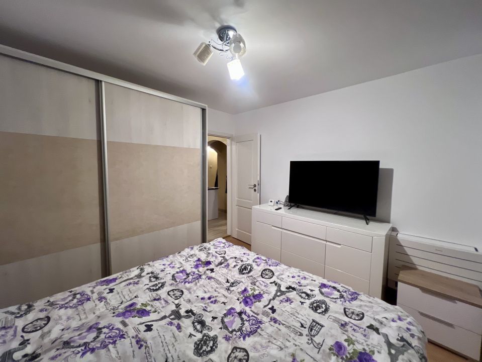 Apartament modern 3 camere, decomandat, 70mp - zona Lipovei – fotografia 3 din 11