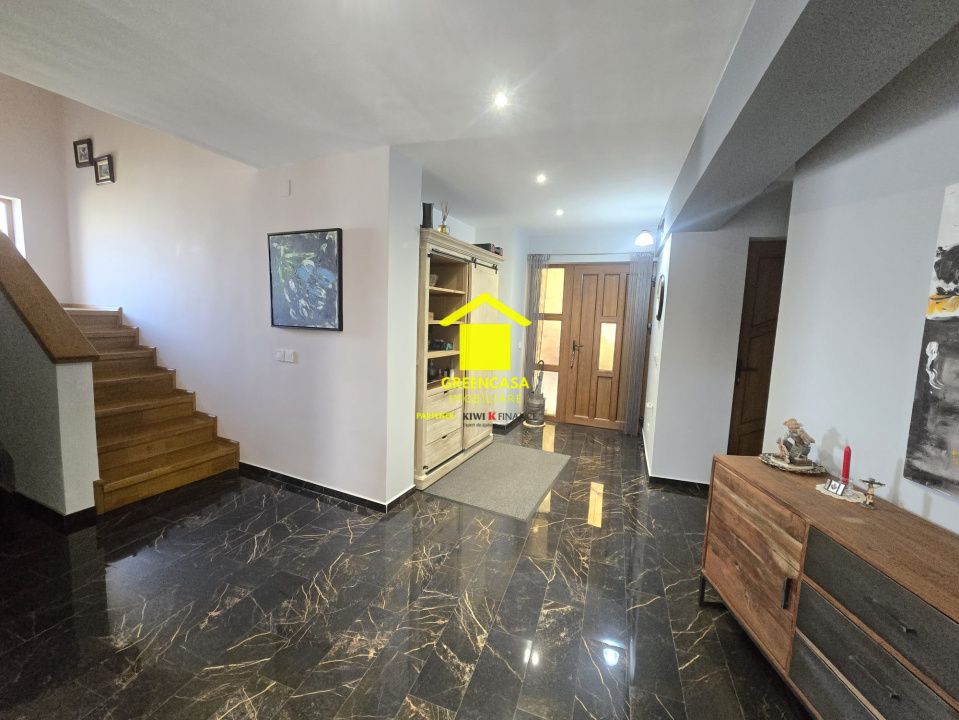 Casă deosebită, 234mp utili, 500mp teren liber, zona Borhanci – fotografia 5 din 26