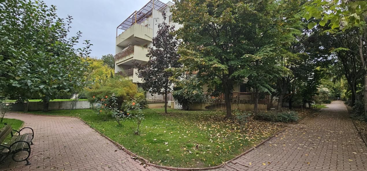 Doi Cocosi - Straulesti - 3 camere cu parcare si boxa incluse – fotografia 34 din 51