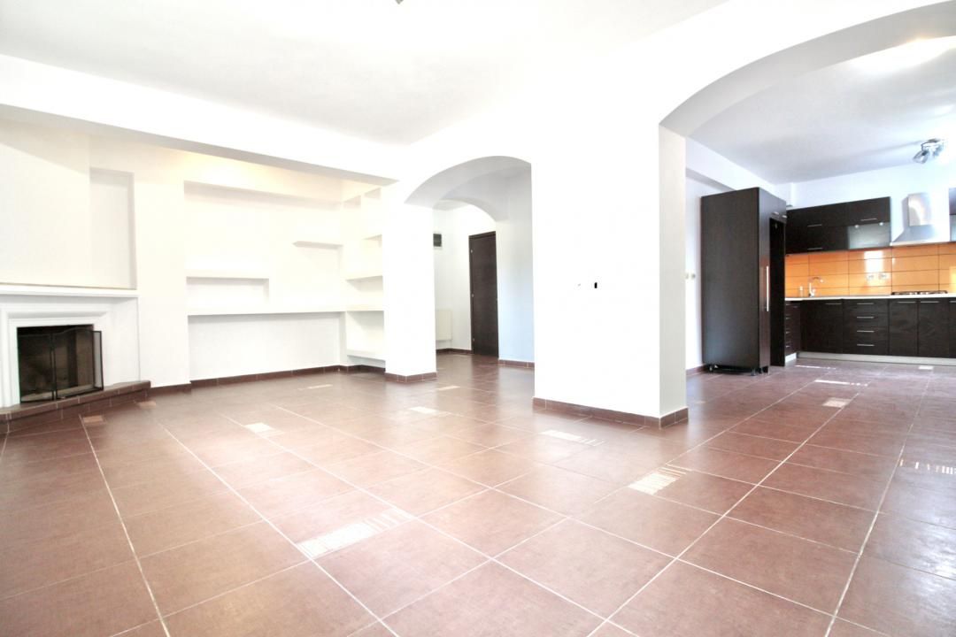 PRELUNGIREA GHENCEA-LIDL, APARTAMENT IN VILA 2010, CURTE 300 MP SI PARCARE! – fotografia 4 din 34