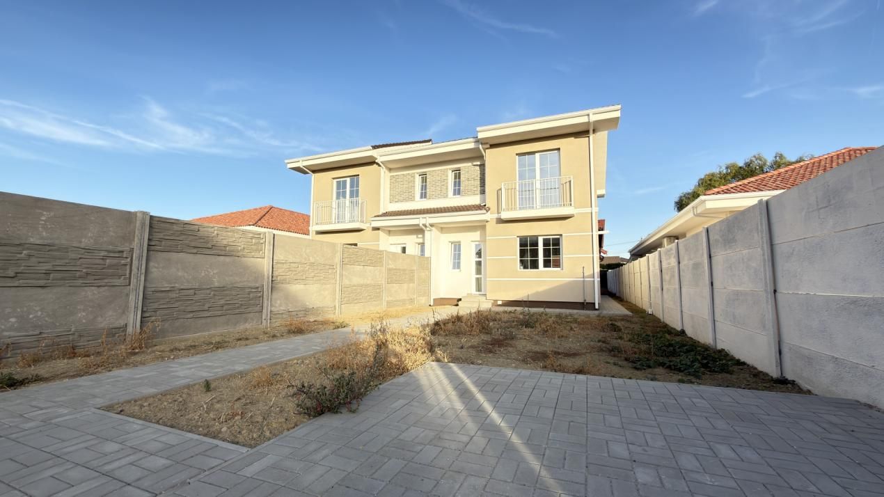 Duplex 4 camere | langa Kaufland | La asfalt | Toate utilitatile – fotografia 2 din 18