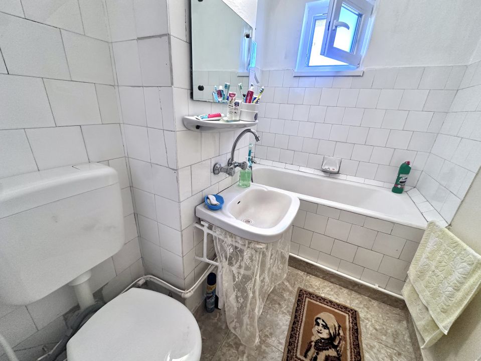 APARTAMENT 2 CAMERE I DE VANZARE I 56 MP I CETATE ZONA BULEVARD I – fotografia 11 din 19
