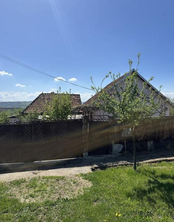 Casă individuala în Cojocna. Drum asfaltat! – fotografia 1 din 7